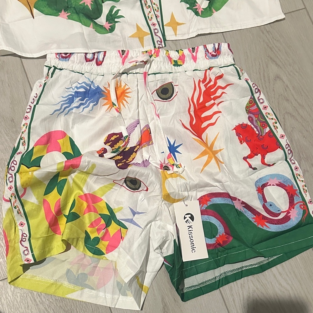 Kitson Multicolor Graphic Shirt and Shorts Set - Picture 2 of 10